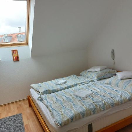 Apartmancentrum Gyula Zewnętrze zdjęcie