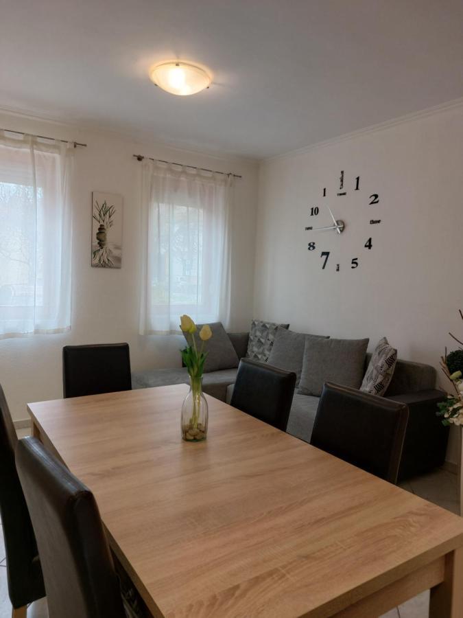 Apartmancentrum Gyula Zewnętrze zdjęcie
